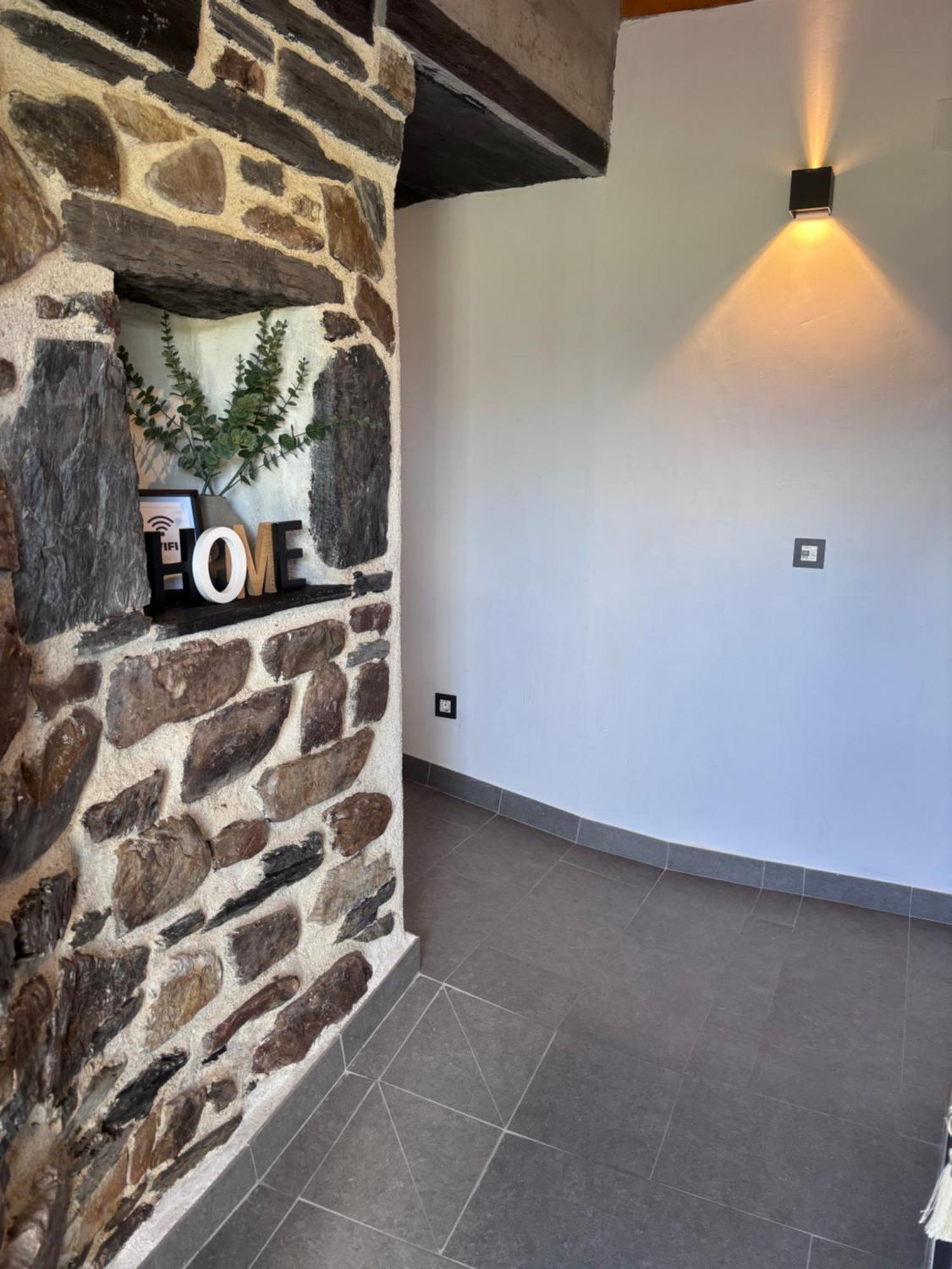 27A01 Casa Uria - Cam. Santiago Villa Berducedo ภายนอก รูปภาพ